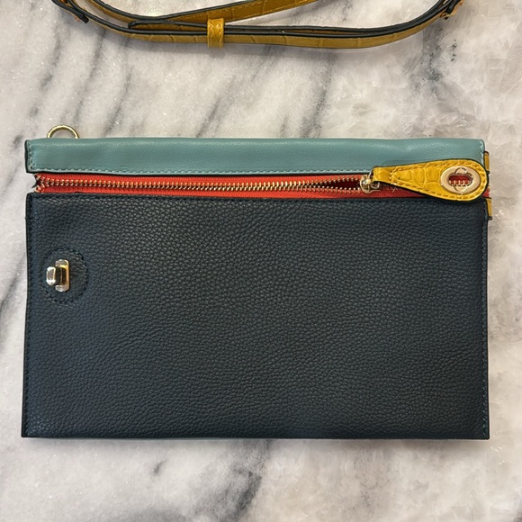 Sondra Roberts color-block convertable crossbody/clutch - Picture 6 of 14